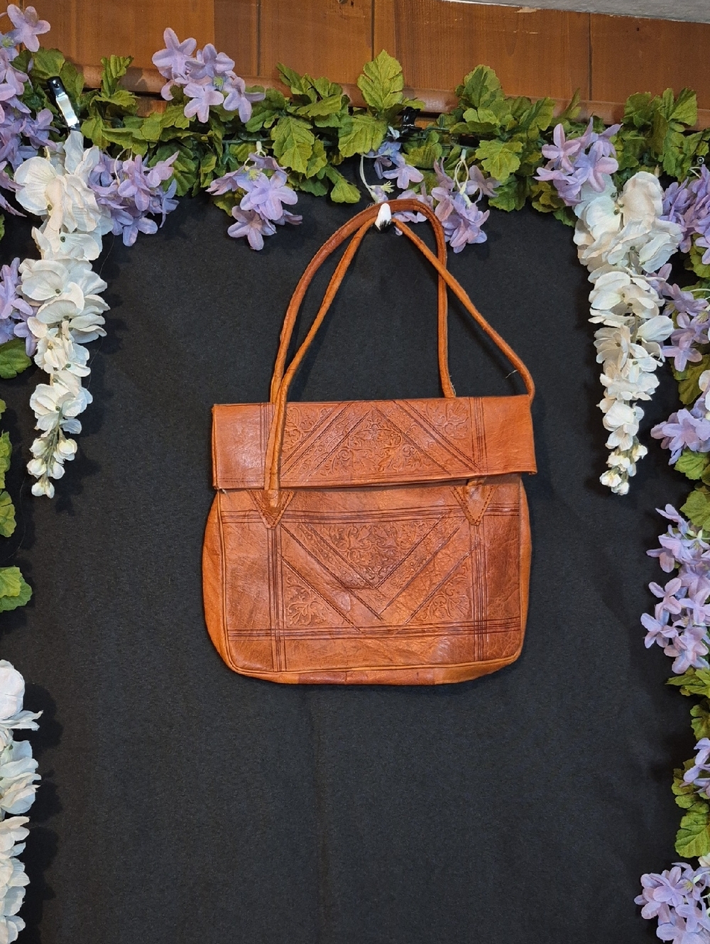 Handcrafted Tan Leather Shoulder Bag - Women's Tote